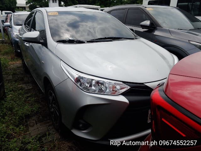 Car gallery image