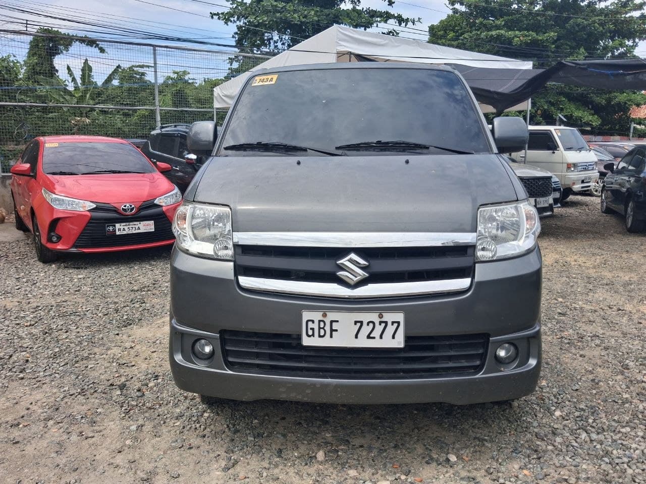 Car gallery image
