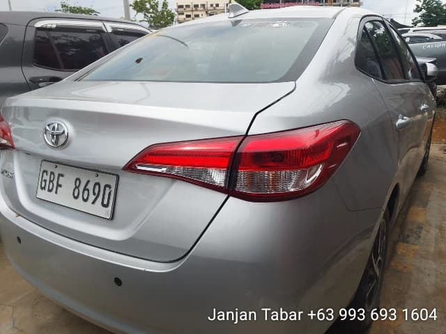 Car gallery image