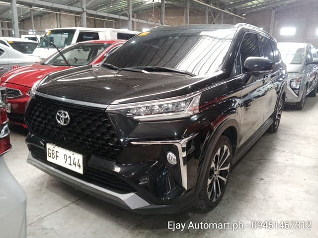 Car gallery image
