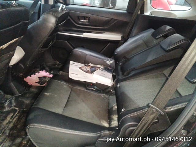Car gallery image