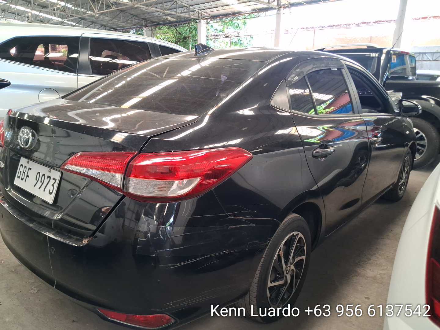 Car gallery image
