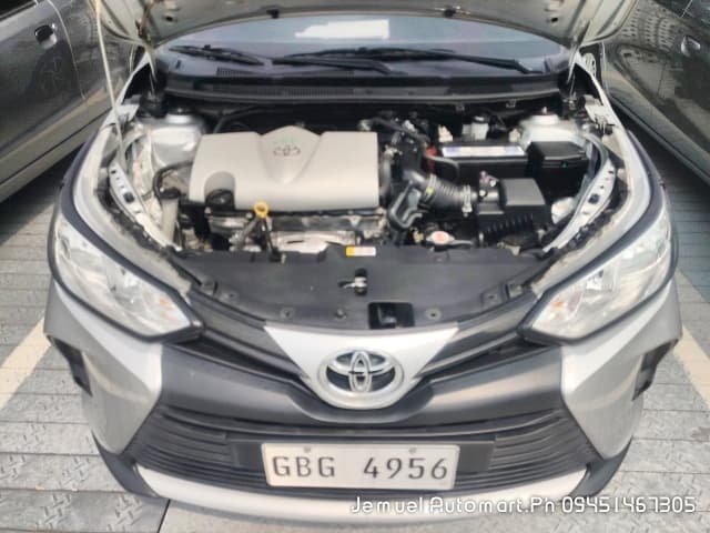 Car gallery image