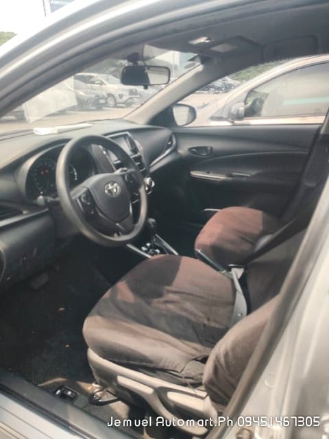 Car gallery image