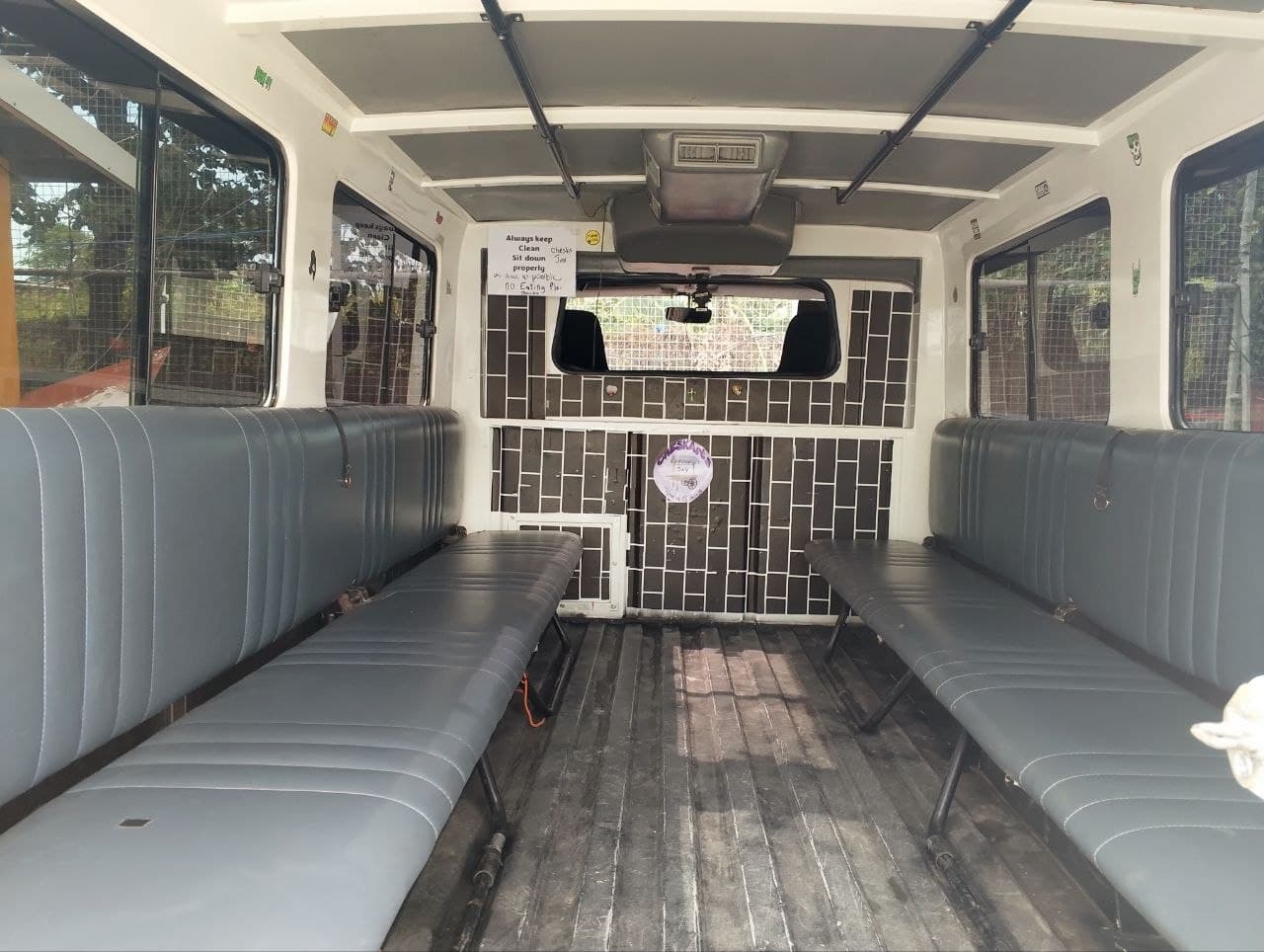 Car gallery image