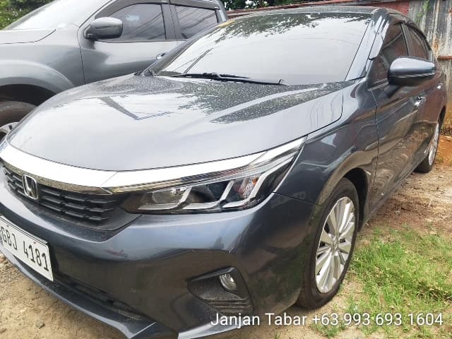 Car gallery image
