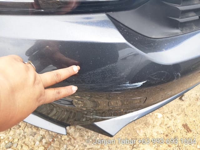 Car gallery image