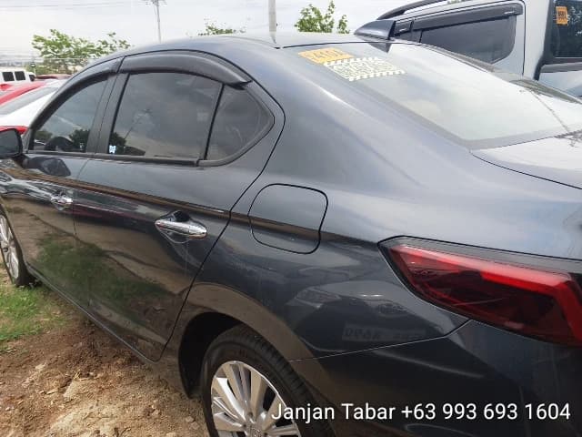 Car gallery image