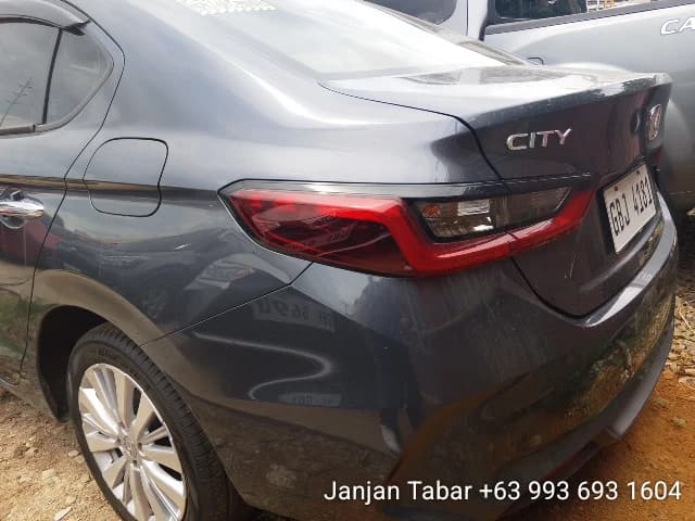 Car gallery image