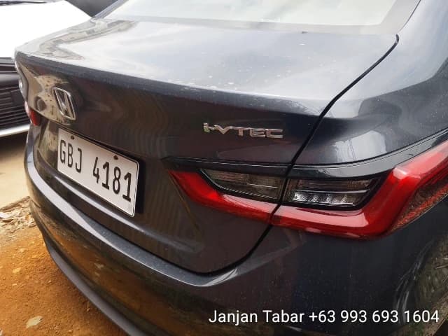 Car gallery image
