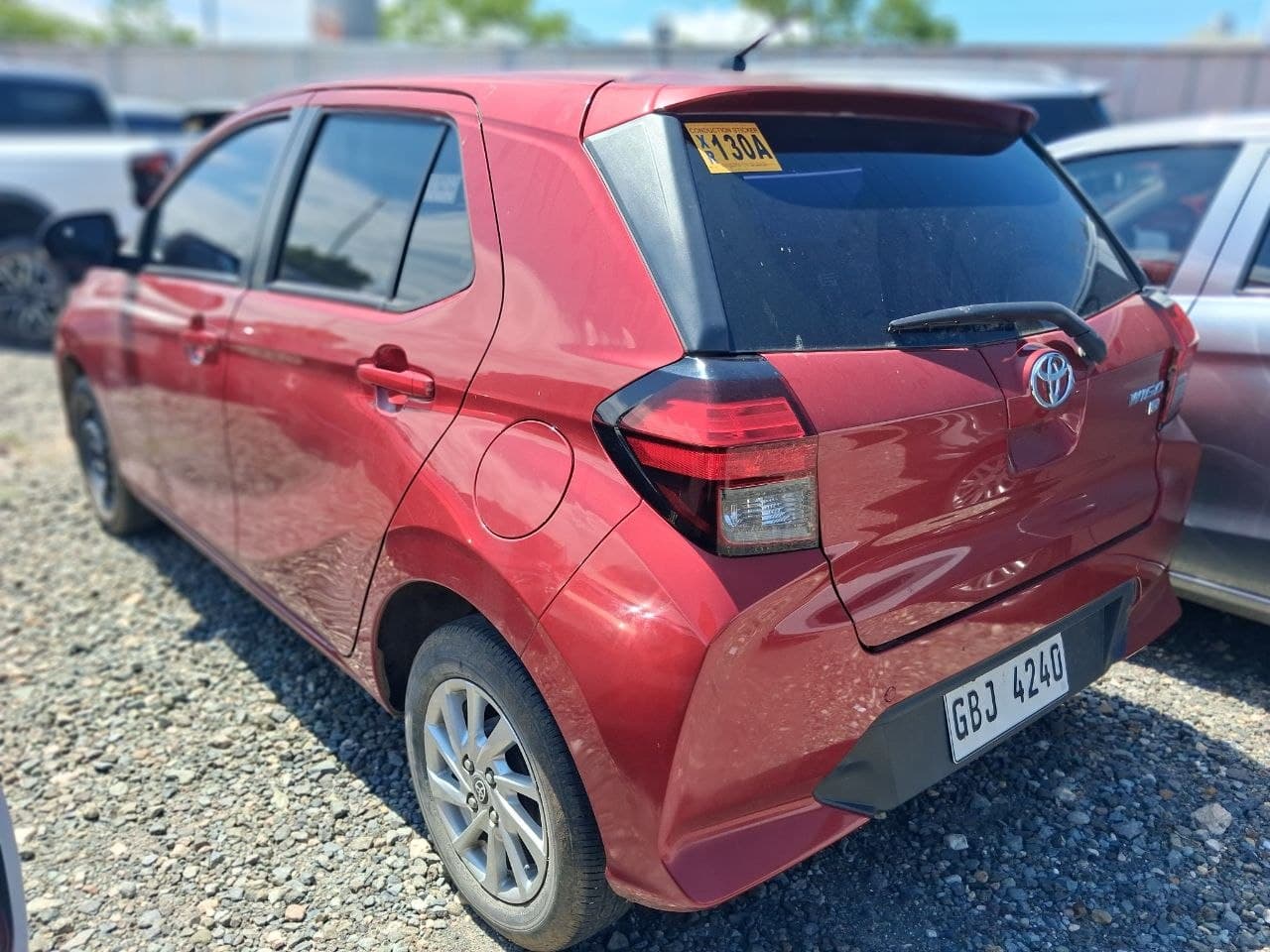 Car gallery image