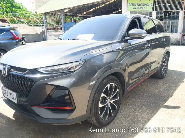 Car gallery image