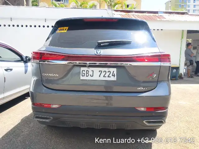 Car gallery image