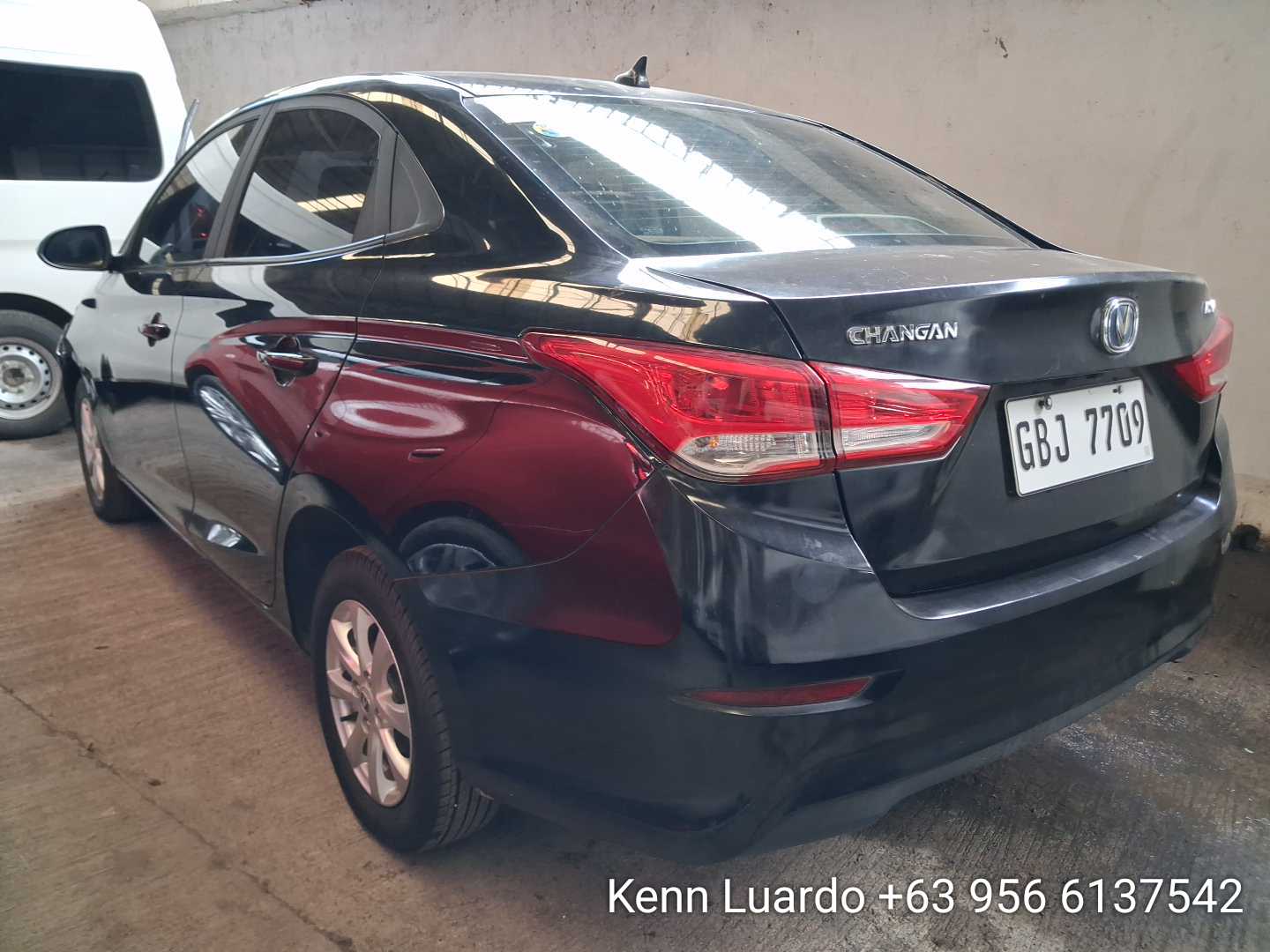 Car gallery image