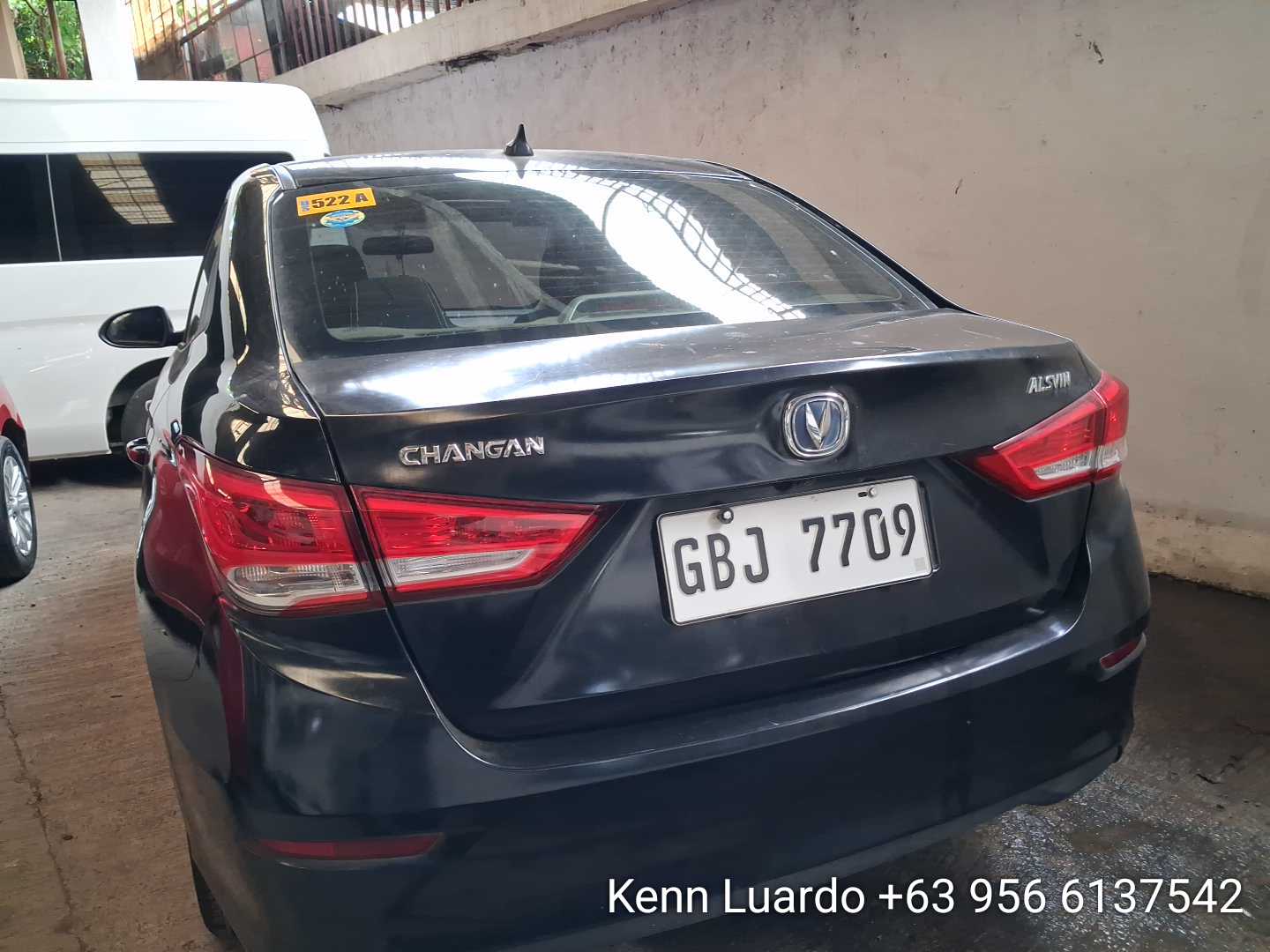 Car gallery image