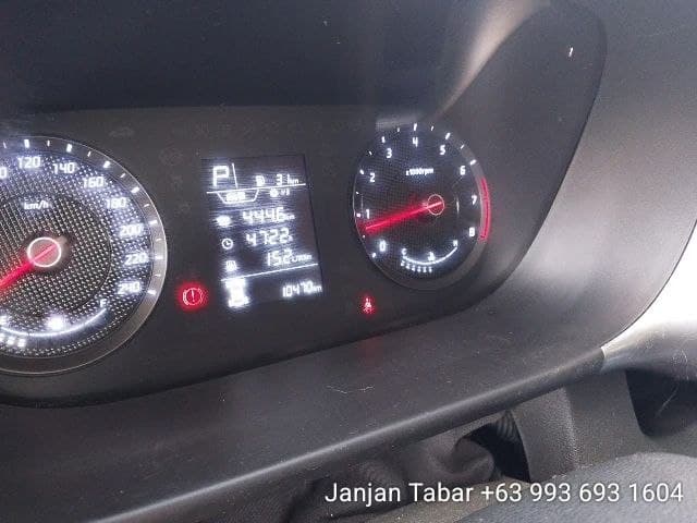 Car gallery image