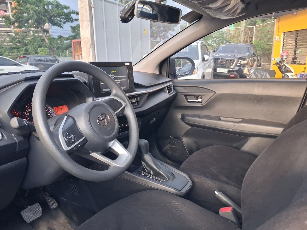Car gallery image
