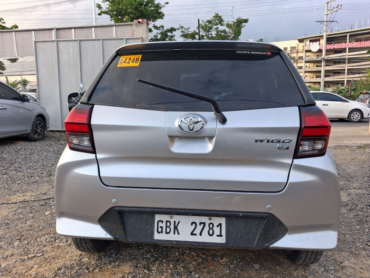 Car gallery image