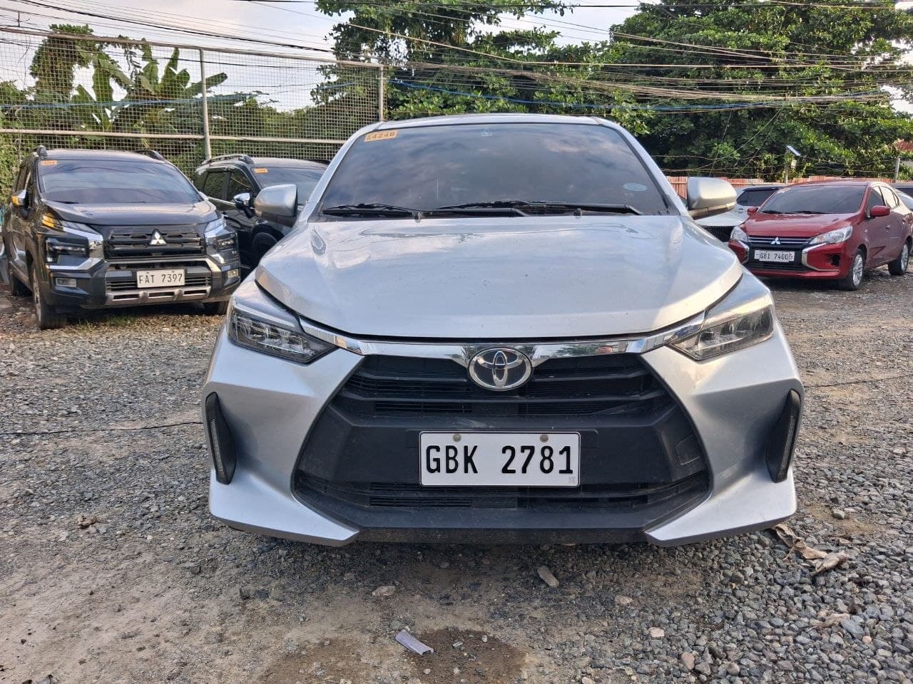 Car gallery image
