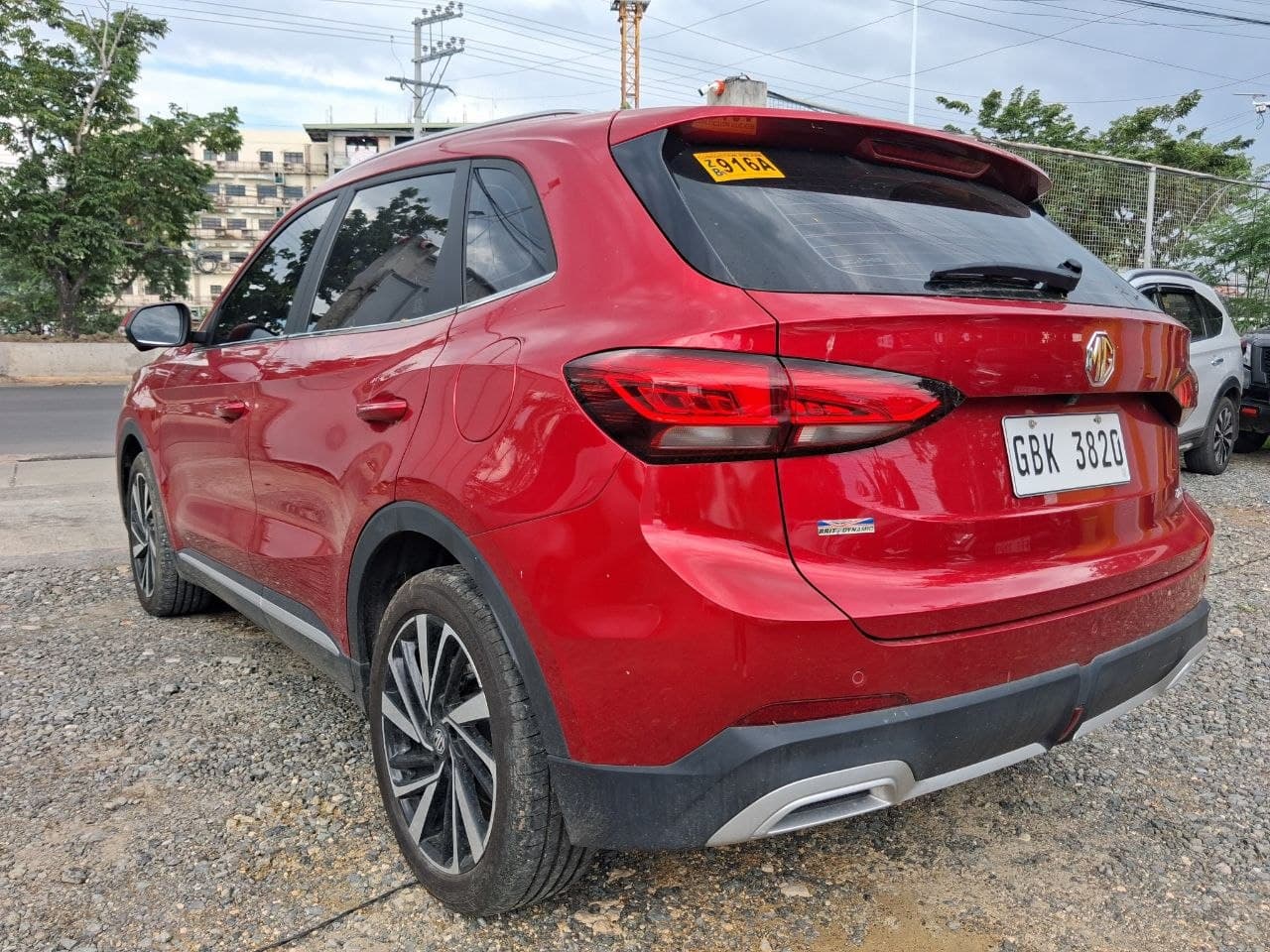 Car gallery image