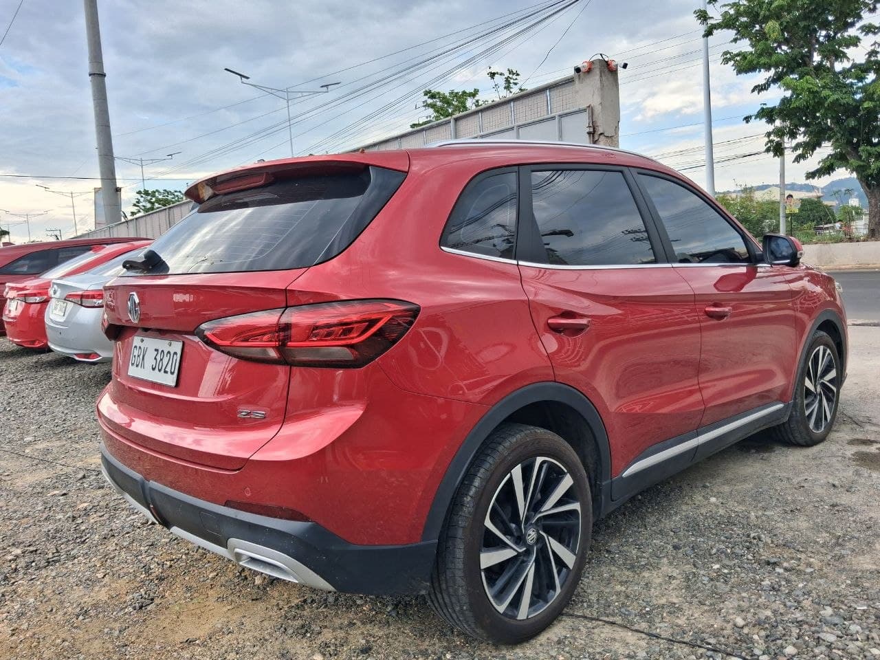 Car gallery image