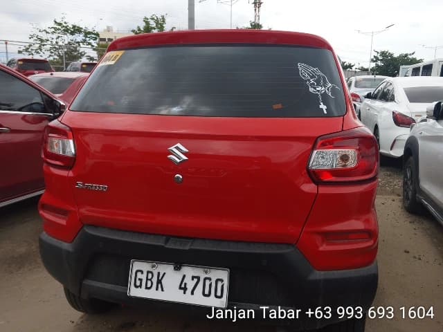 Car gallery image