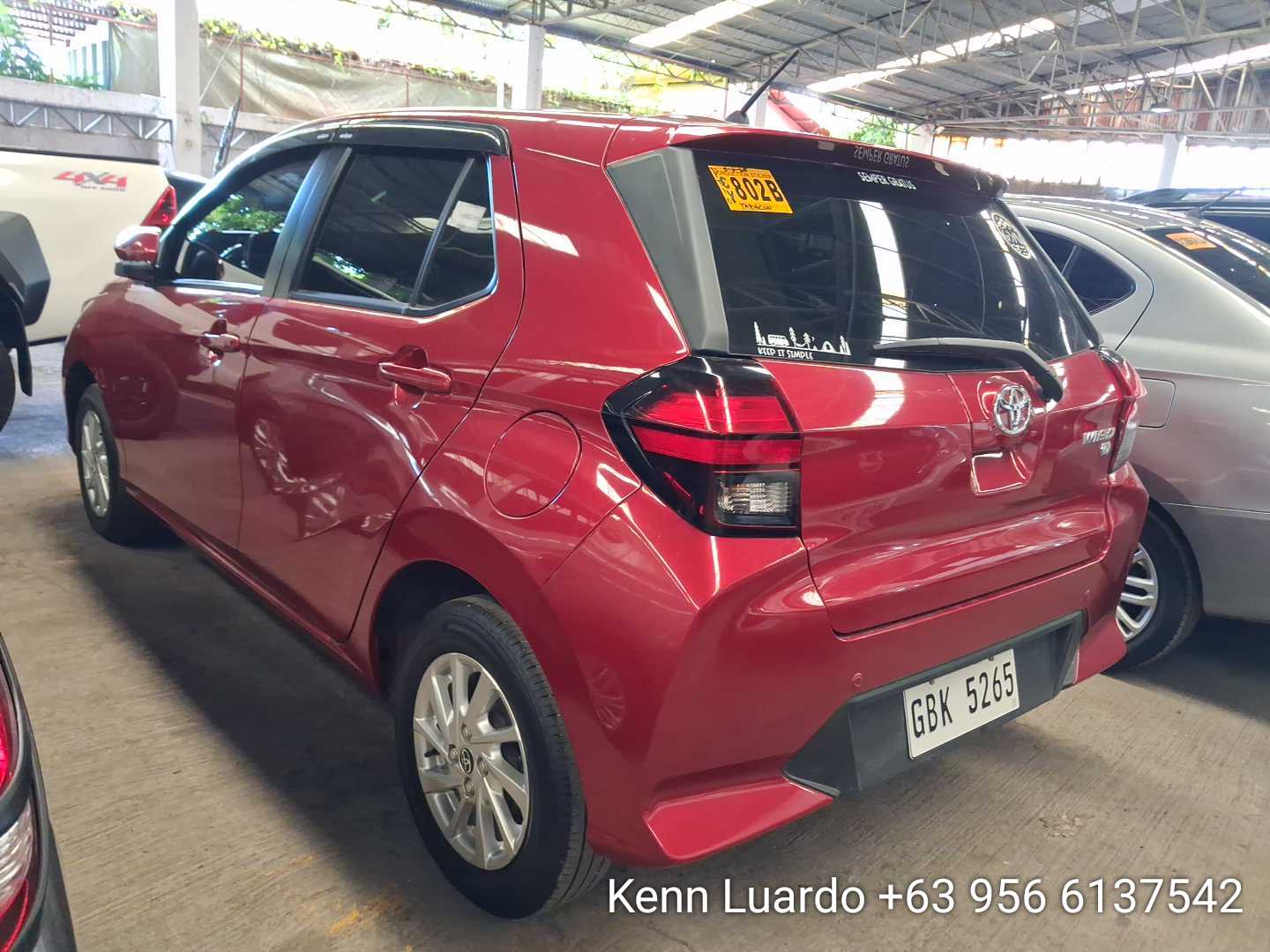 Car gallery image