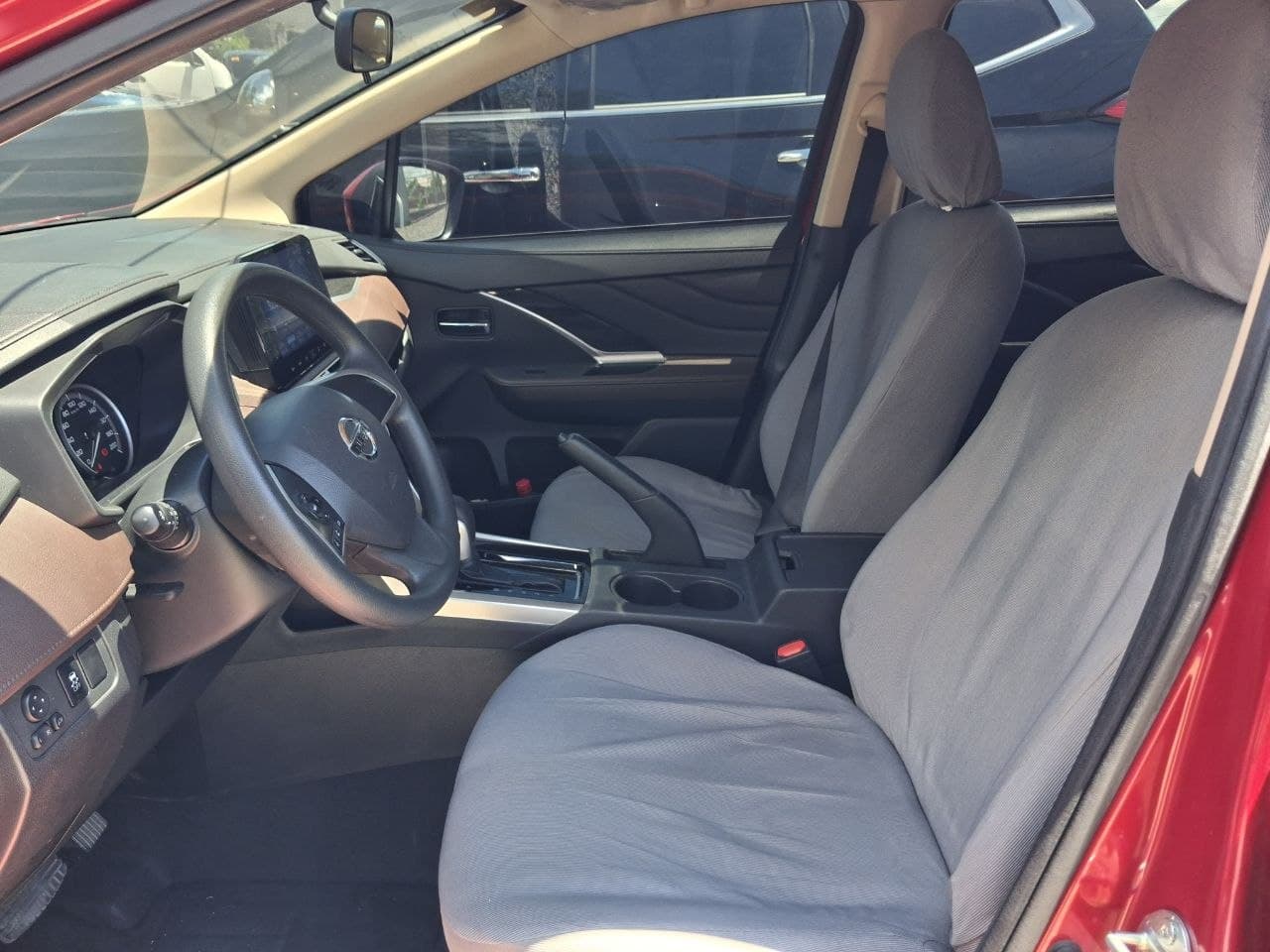 Car gallery image