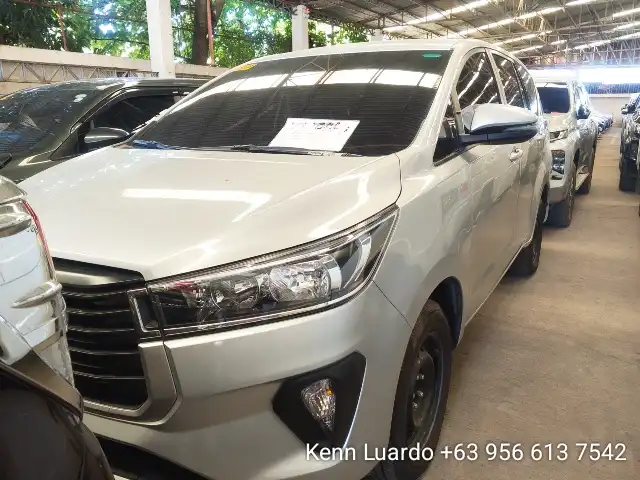 Car gallery image