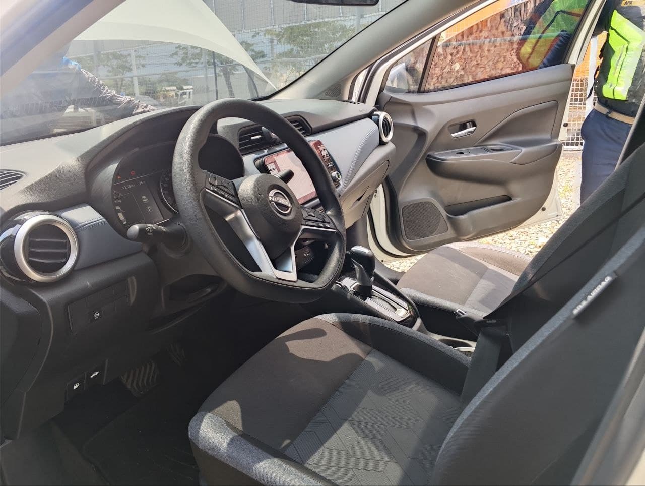 Car gallery image