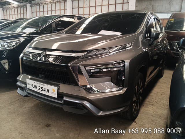 Car gallery image