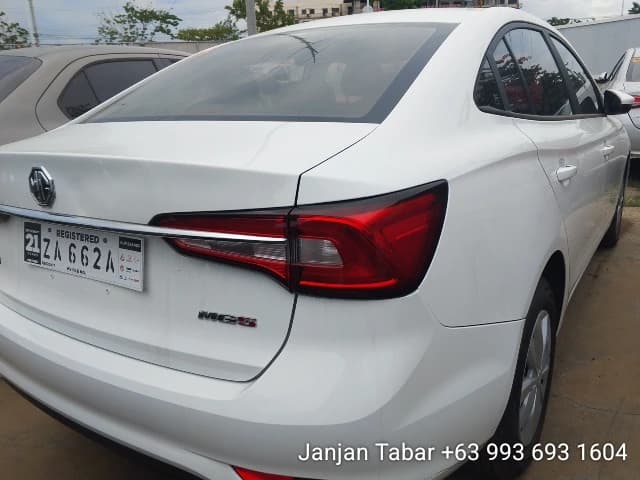 Car gallery image
