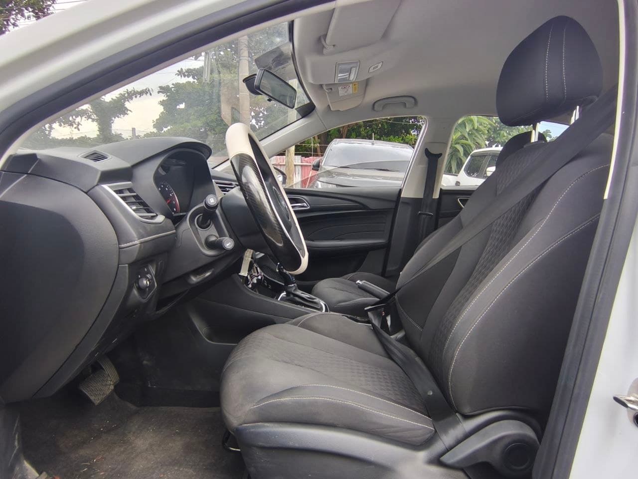 Car gallery image