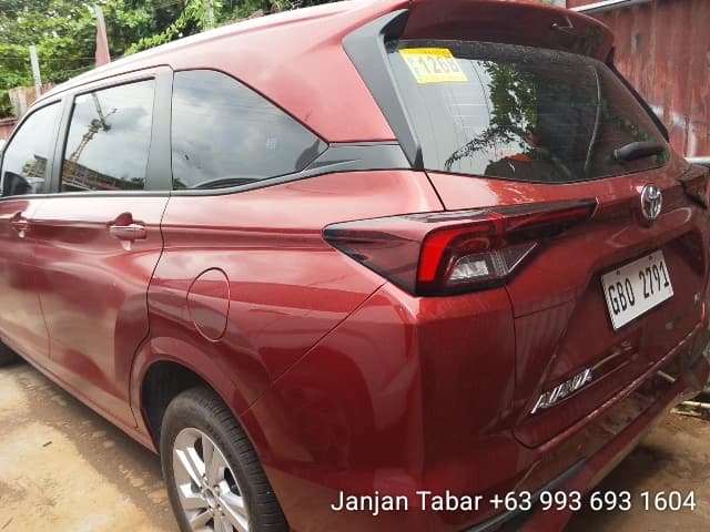 Car gallery image