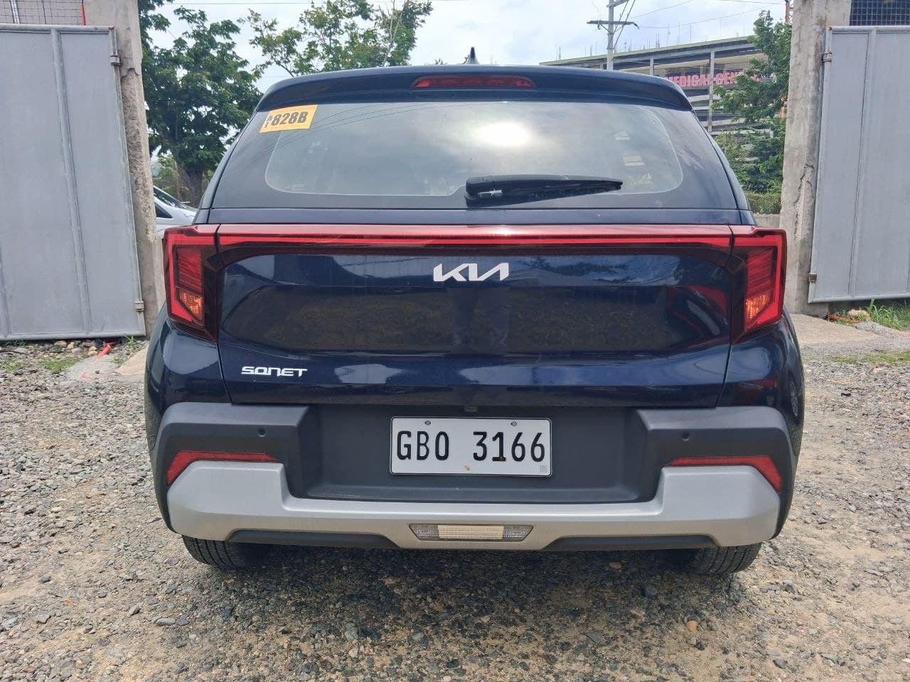 Car gallery image