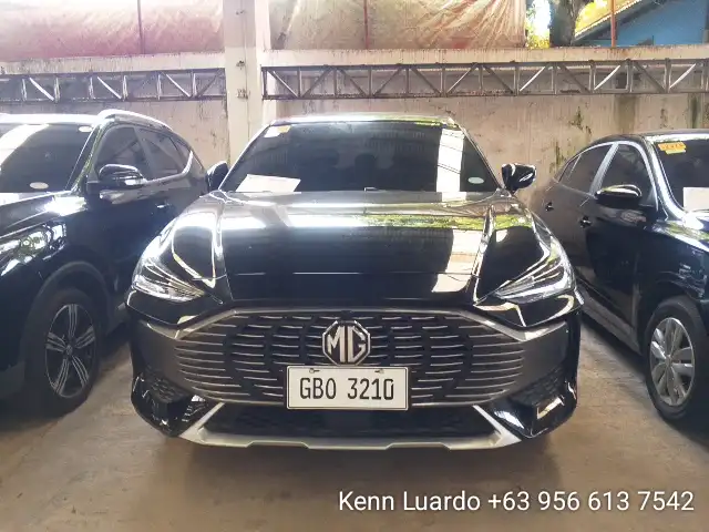 Car gallery image