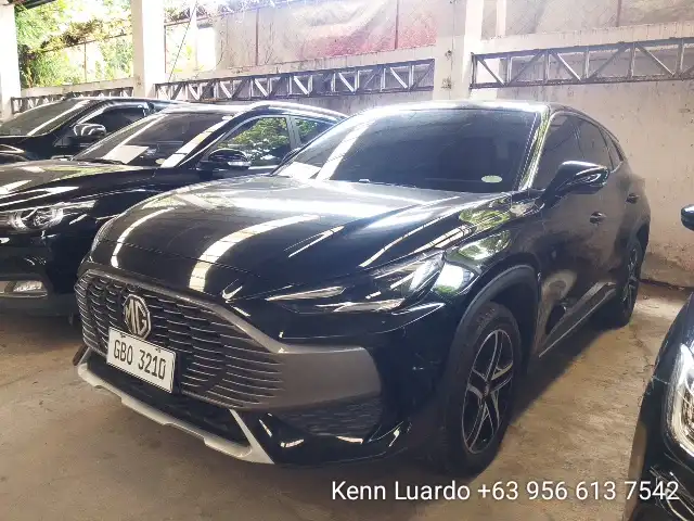 Car gallery image