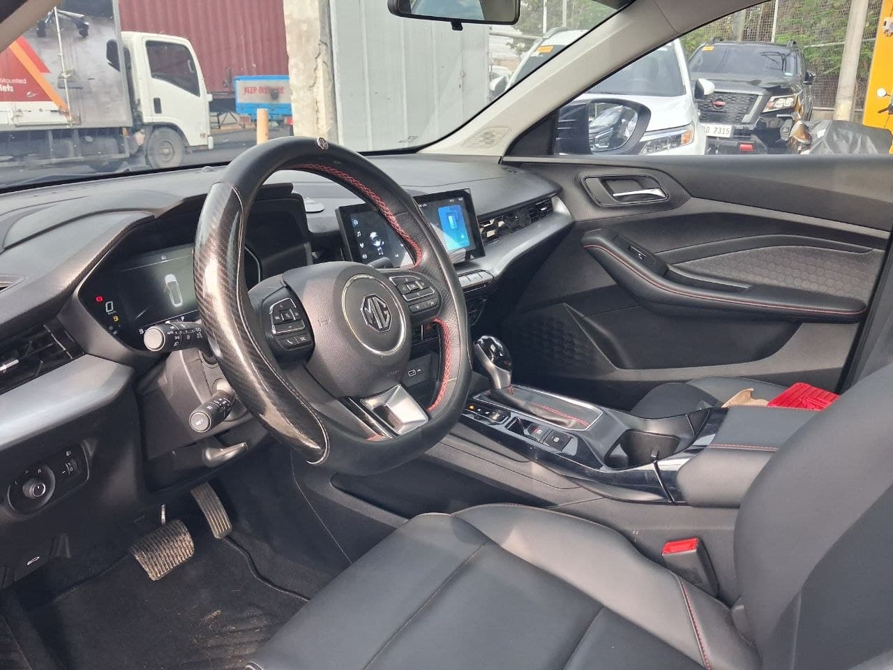 Car gallery image