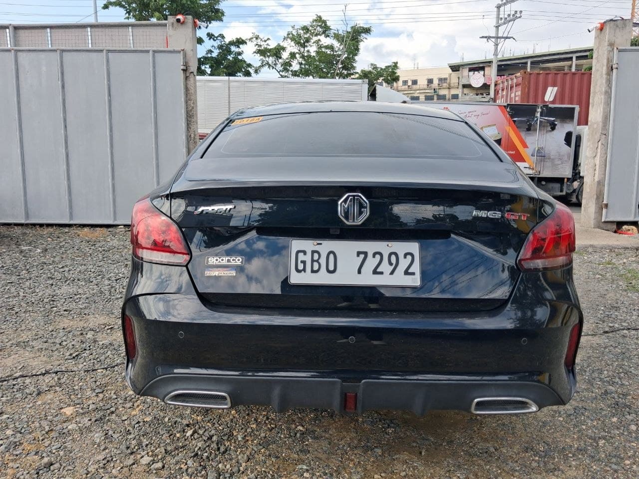 Car gallery image