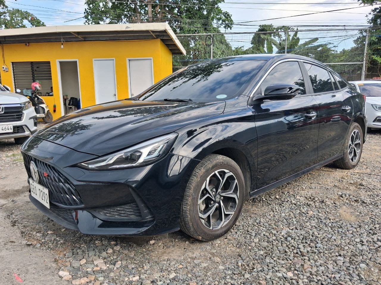 Car gallery image