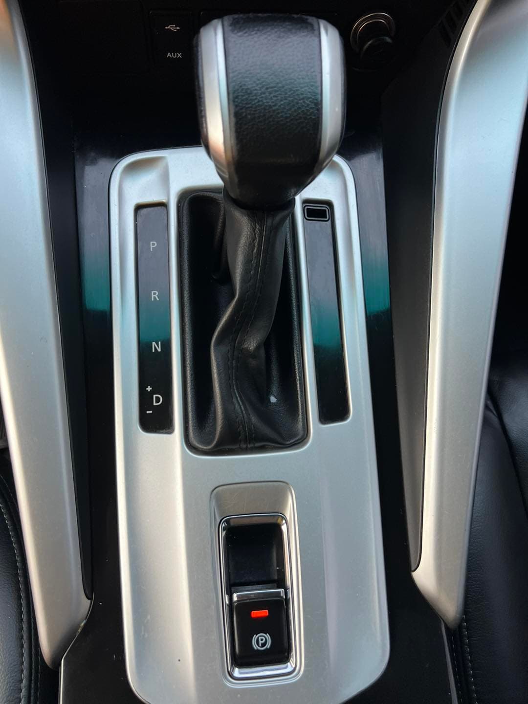Car gallery image