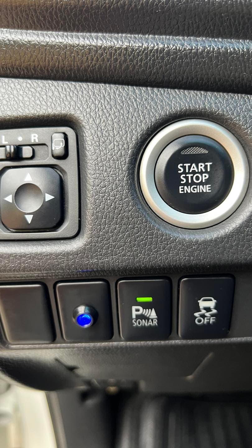 Car gallery image