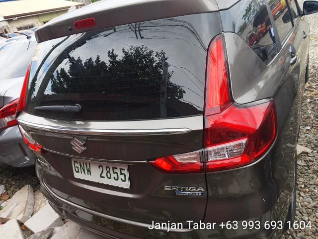 Car gallery image