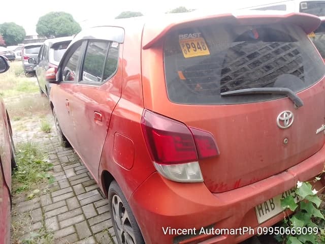 Car gallery image
