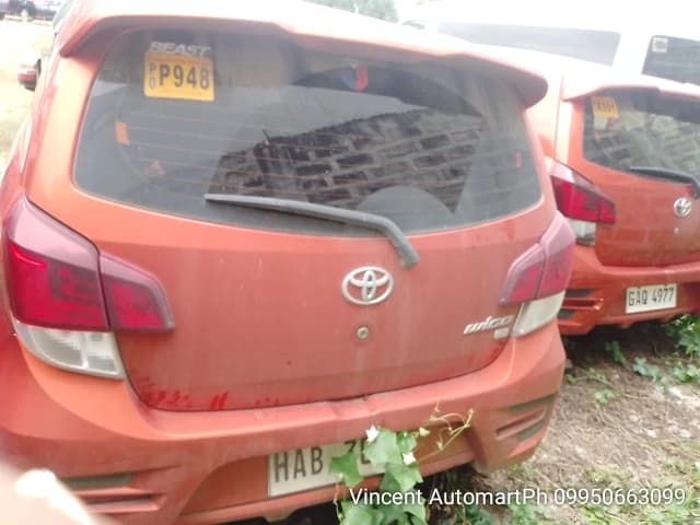 Car gallery image
