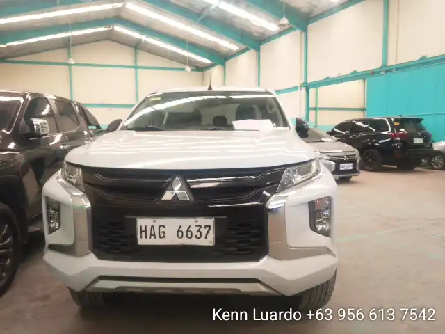 Car gallery image
