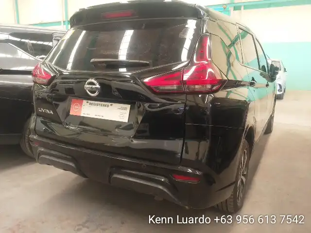 Car gallery image