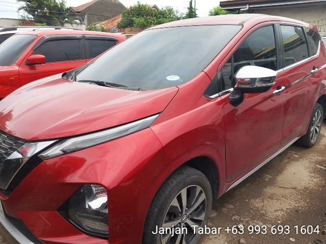 Car gallery image