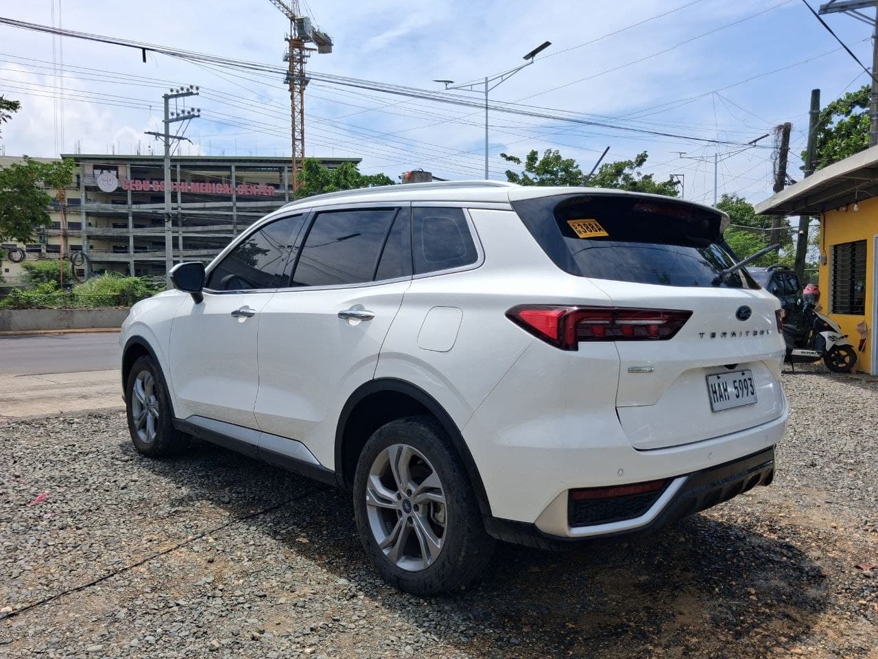 Car gallery image