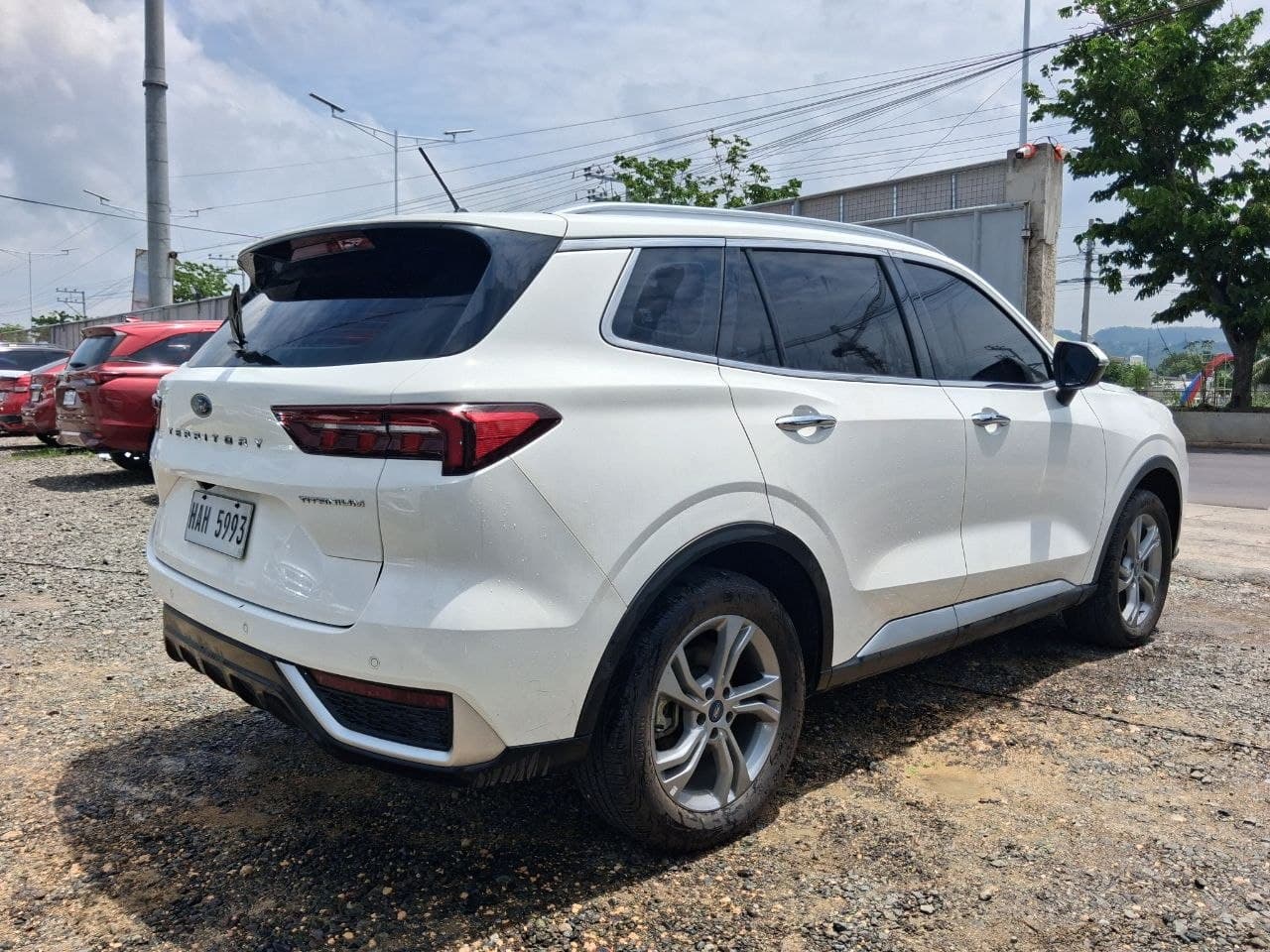 Car gallery image